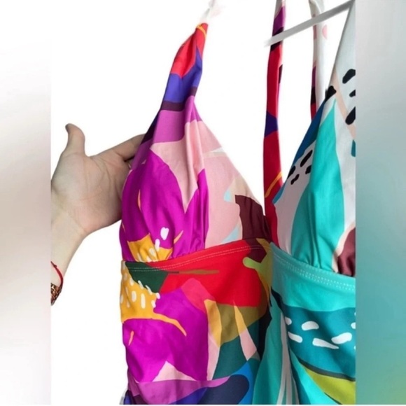 LA BLANCA Eclectic Shore Halter Tankini Top Size 4 - Picture 11 of 13